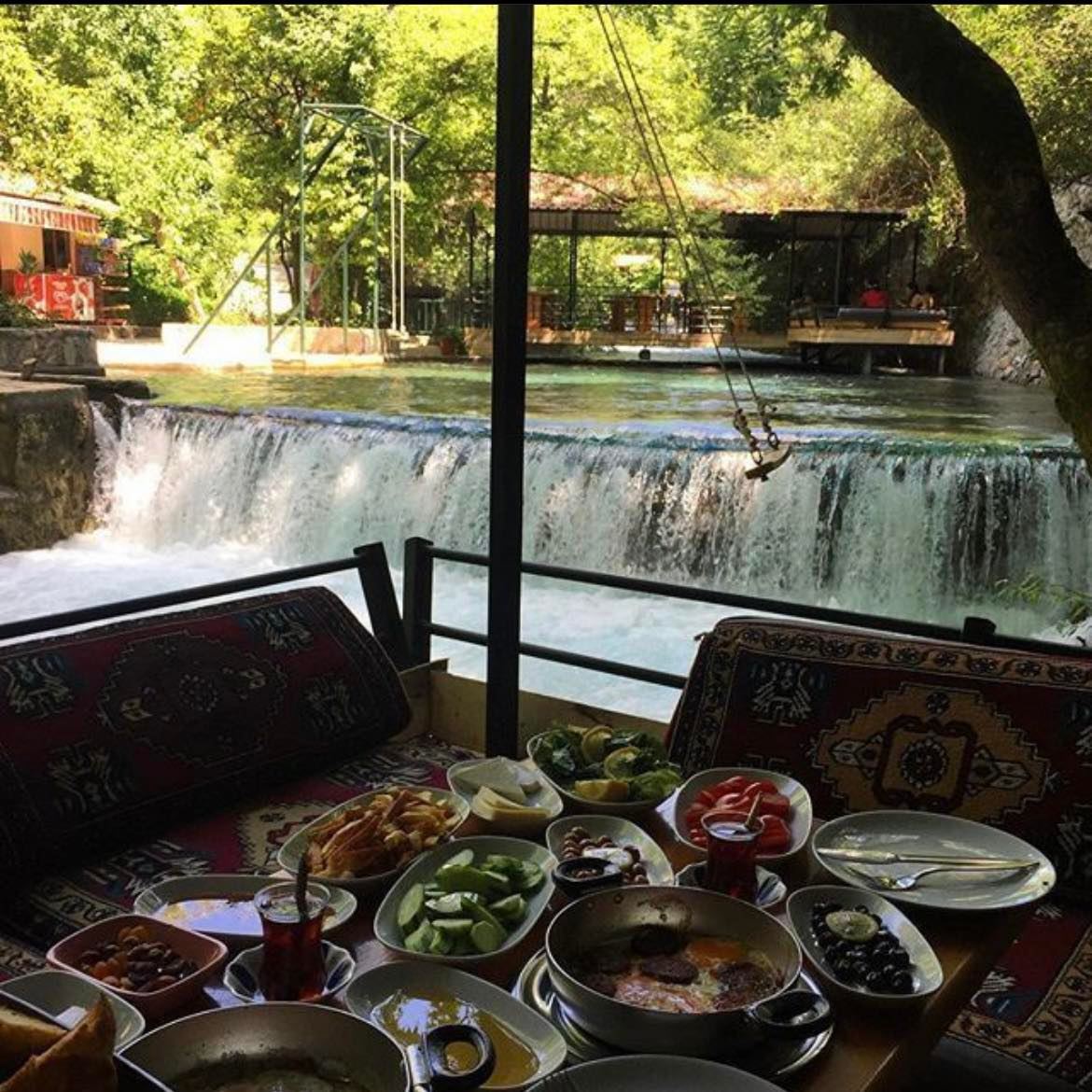 Turkey dine in a waterfall unique restaurants around the world