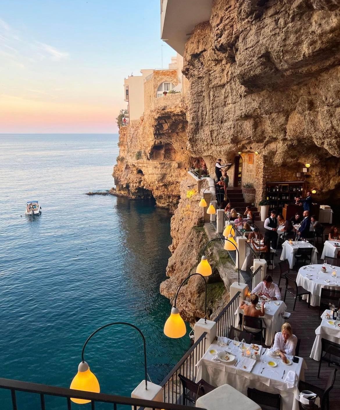 Italy dine in a cabe unique restaurants around the world
