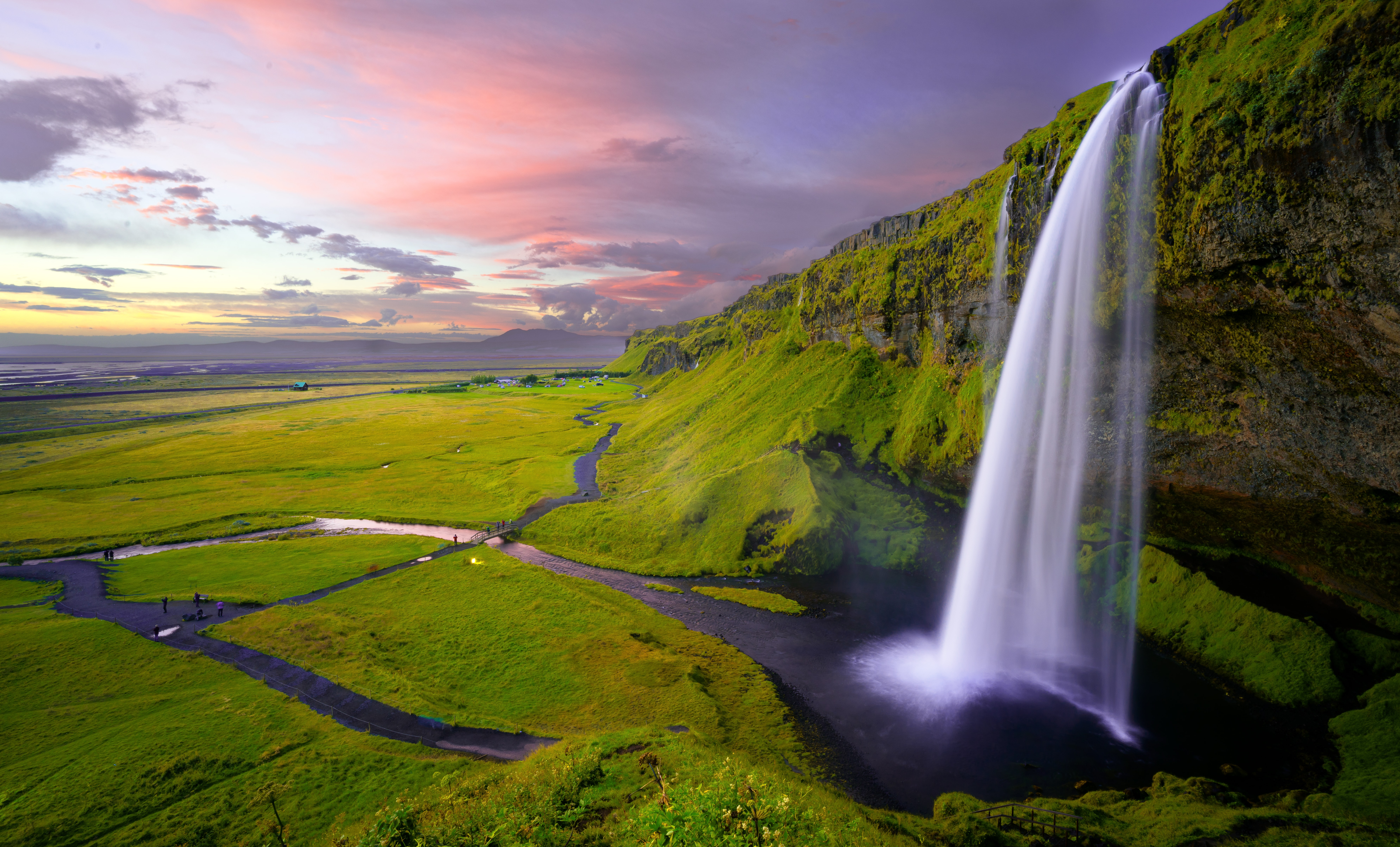 Iceland Seljalandsfoss waterfall best waterfall