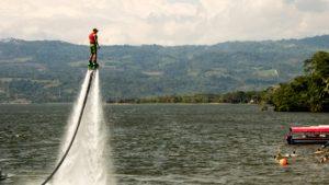 Playa de Bocagrande: Flyboarding